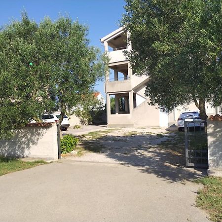 Apartman Kristina Sa Dvije Sobe Biograd na Moru Kültér fotó